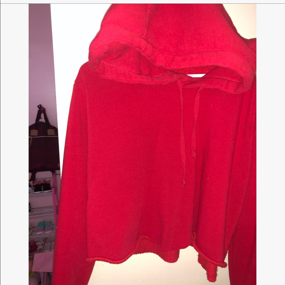 Cropped red hoodie